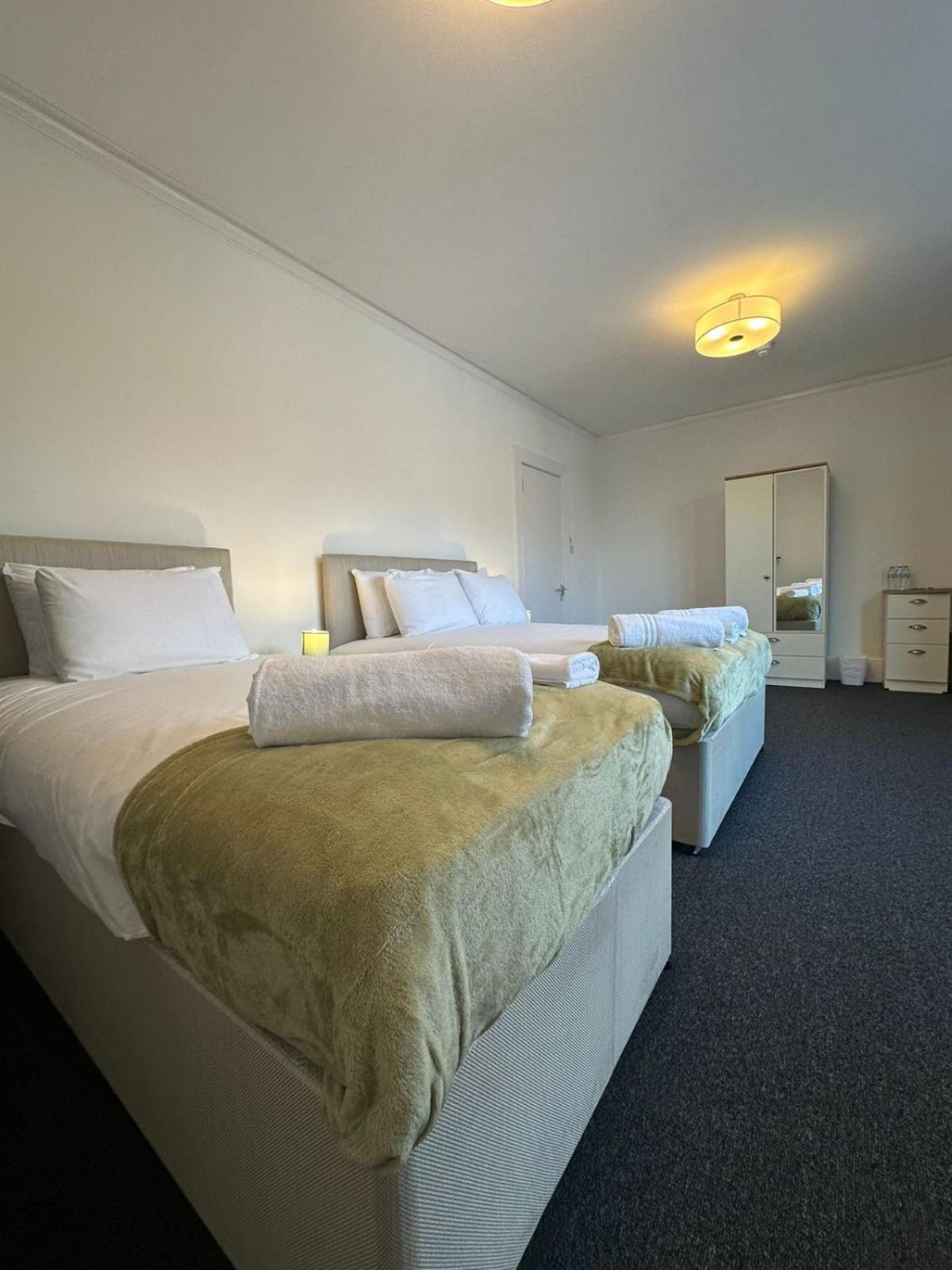 Cambridge Central Rooms - Tas Accommodations Exteriör bild