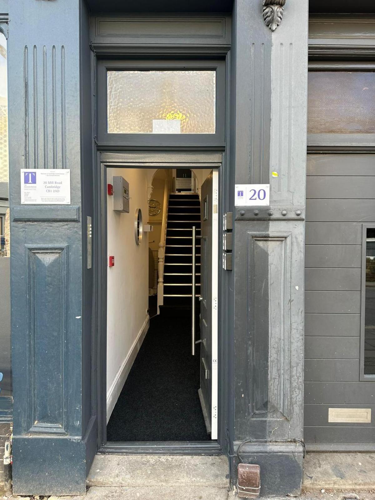 Cambridge Central Rooms - Tas Accommodations Exteriör bild