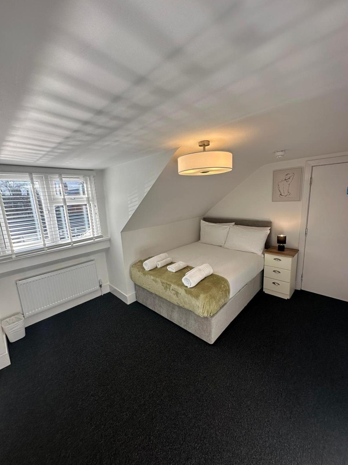 Cambridge Central Rooms - Tas Accommodations Exteriör bild